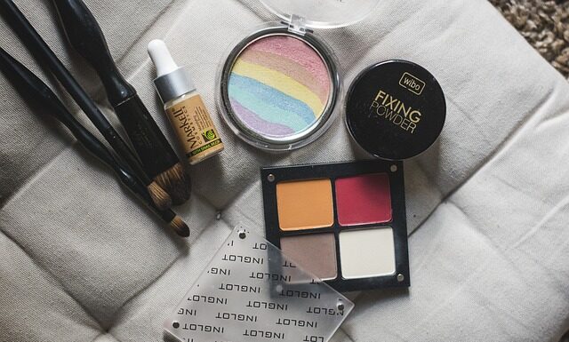 Jaki rozświetlacz dla 50 latki? Jaki rozświetlacz dla 50 latki?