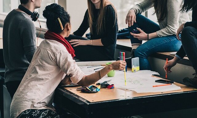 Ile czasu zajmuje nauka robienia paznokci?