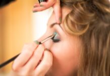 Co zrobić żeby cień do powiek się nie sypał? Co zrobić żeby cień do powiek się nie sypał?