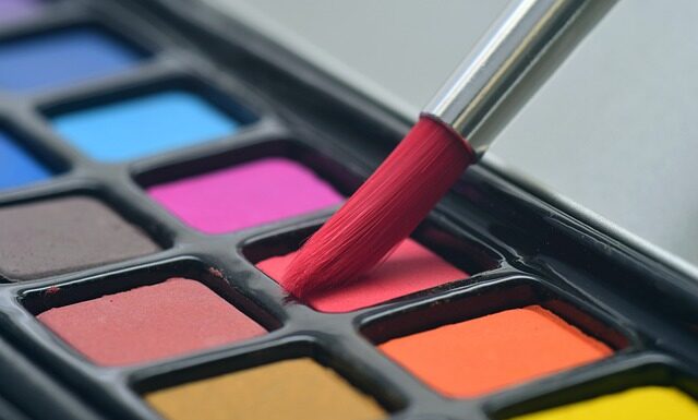 Czym najlepiej malować usta? Czym najlepiej malować usta?