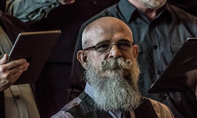 Czy codzienne golenie zwiększa zarost? Czy codzienne golenie zwiększa zarost?