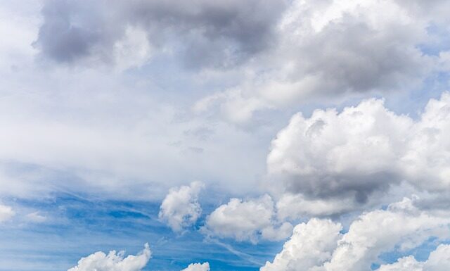 Jak mieć ładną twarz bez makijażu?