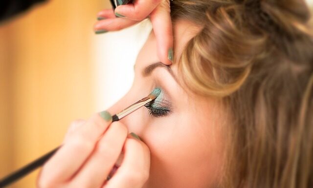 Co zamiast cieni do powiek? Co zamiast cieni do powiek?