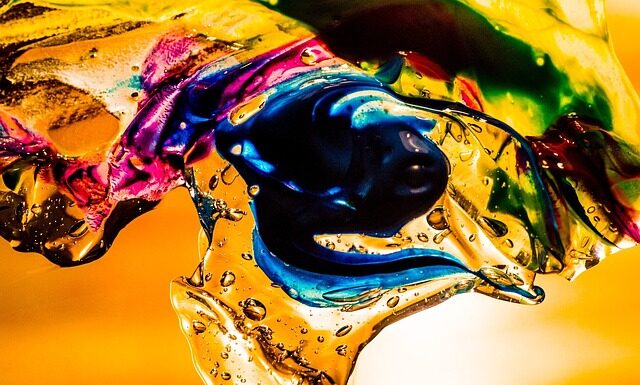 Co się nakłada przed żelem?