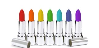 Co zrobić żeby szminka nie zostawia śladów?